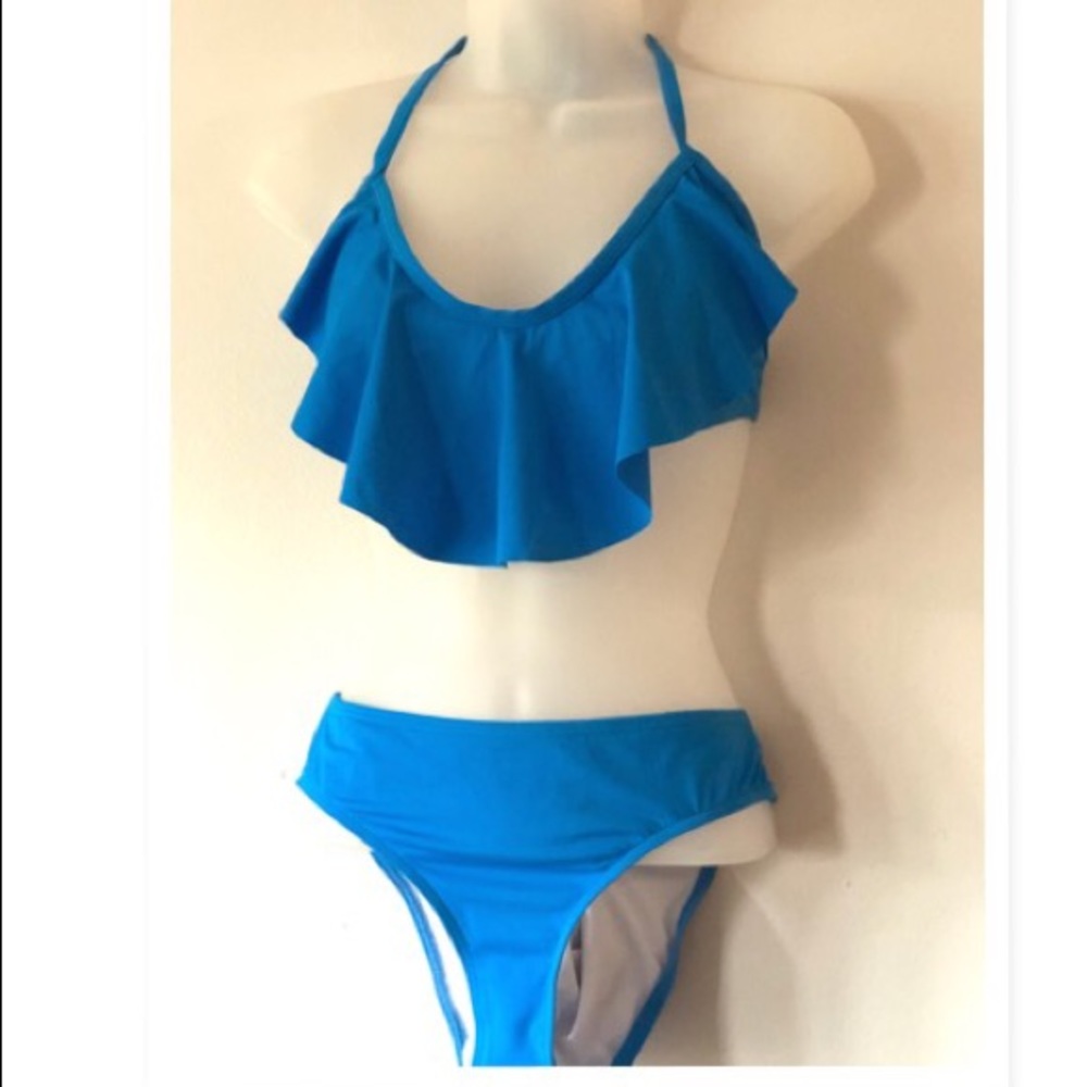 ALLOY APPAREL BLUE BIKINI SET. TOP SZ L, BOTTOM XL